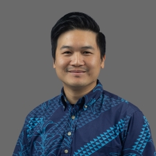 Headshot of Stuart Chuck